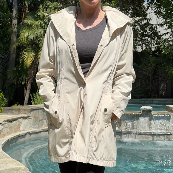 Laundry by Shelli Segal rain coat - Picture 4 of 8